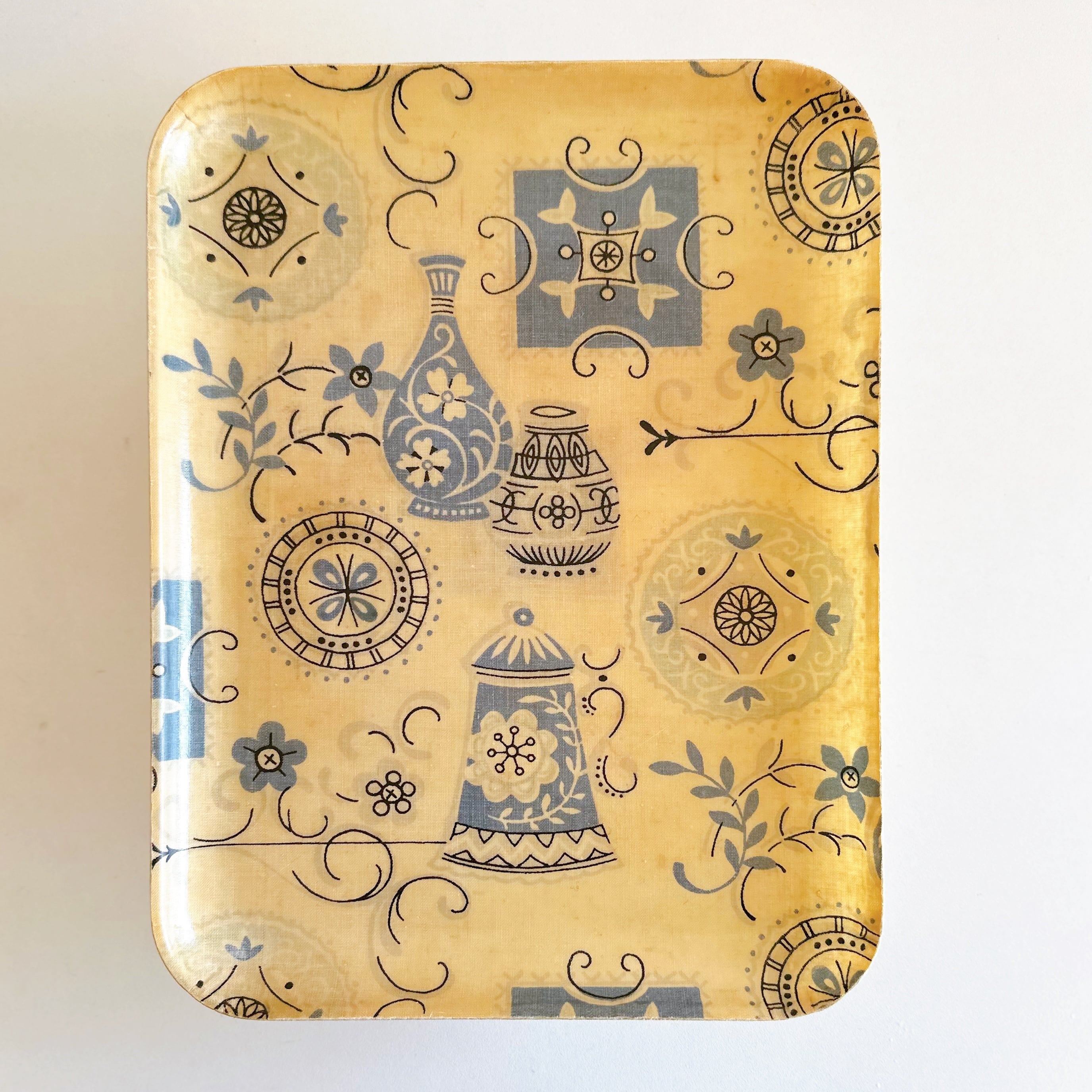 サーヴィングトレイ グラスファイバー 29x23（フランス） | ぽわにえ