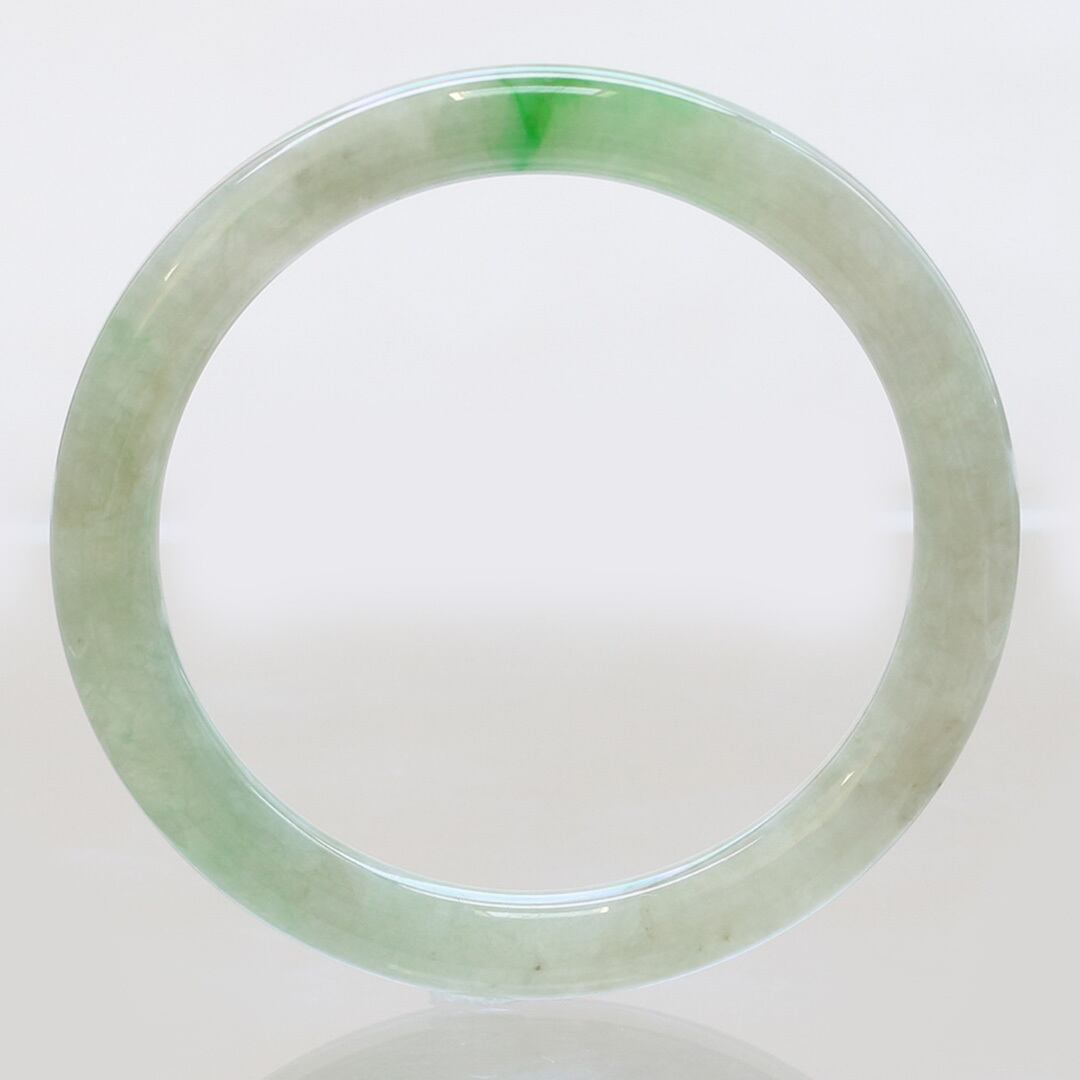 内径 約52mm】ワインポイントの緑が特徴的！バングル A貨翡翠