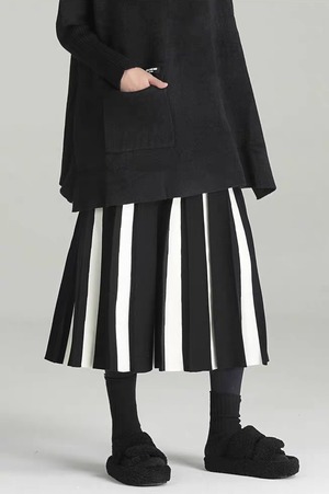 thickened knitted skirt