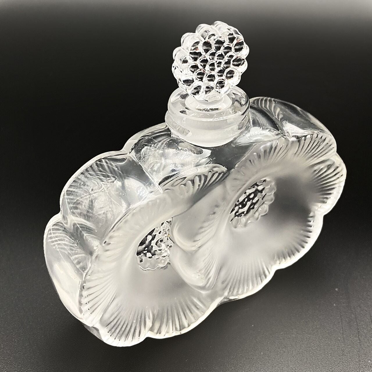 ラリック Lalique フランス クリスタルガラス 香水瓶 「ふたつの花