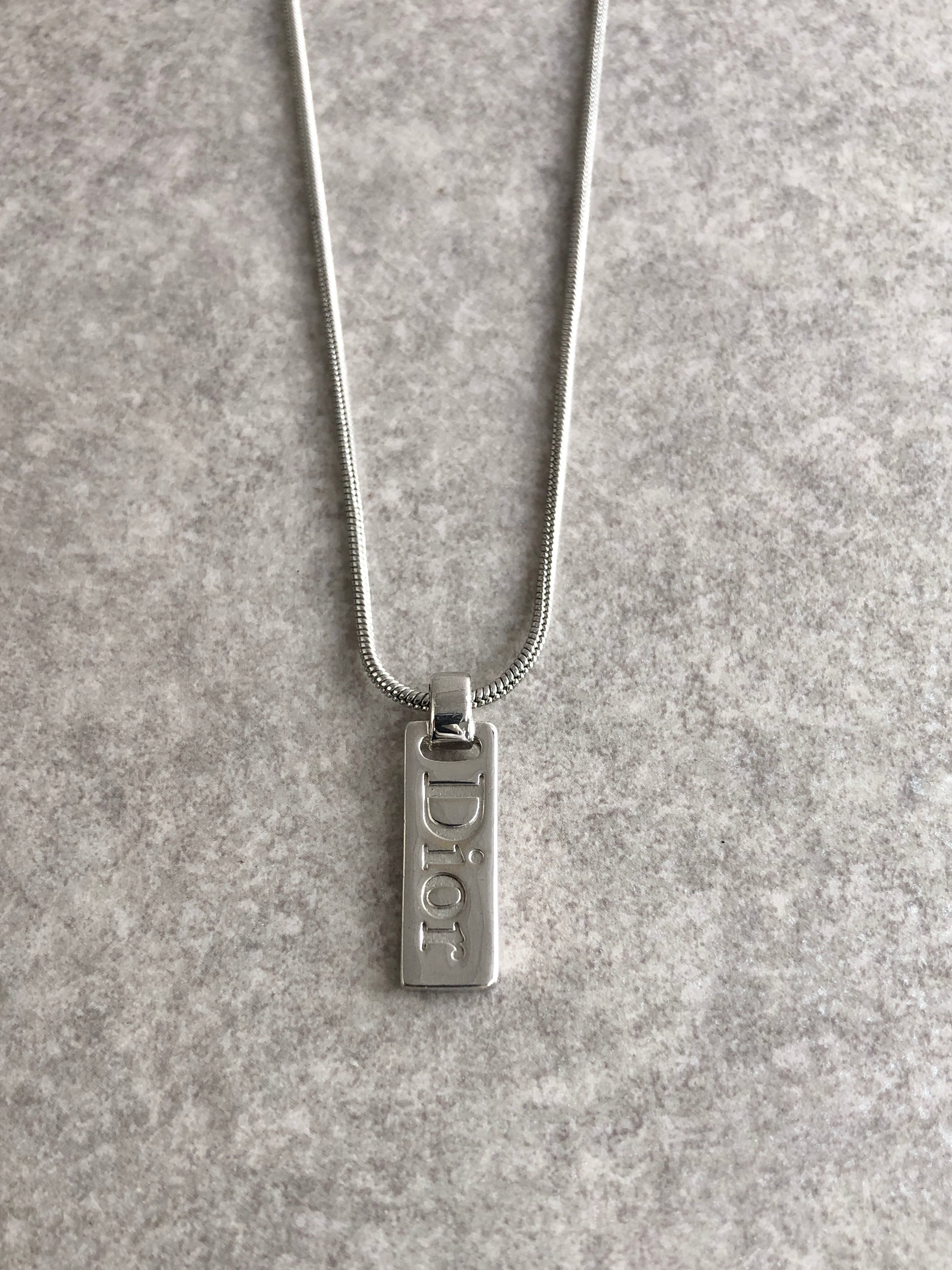Dior シルバーロゴネックレス 美品正規品 Christian Dior クリスチャン ディオール ネックレス シルバー ロゴ