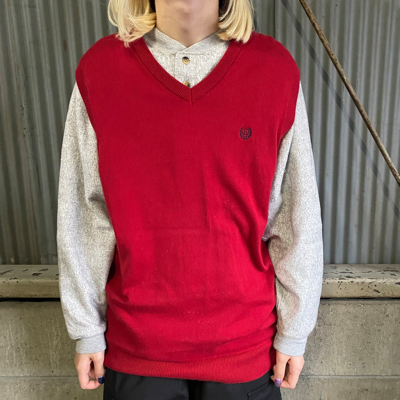 CHAPS チャップス コットンニットベスト メンズM 古着 レッド 赤 V 