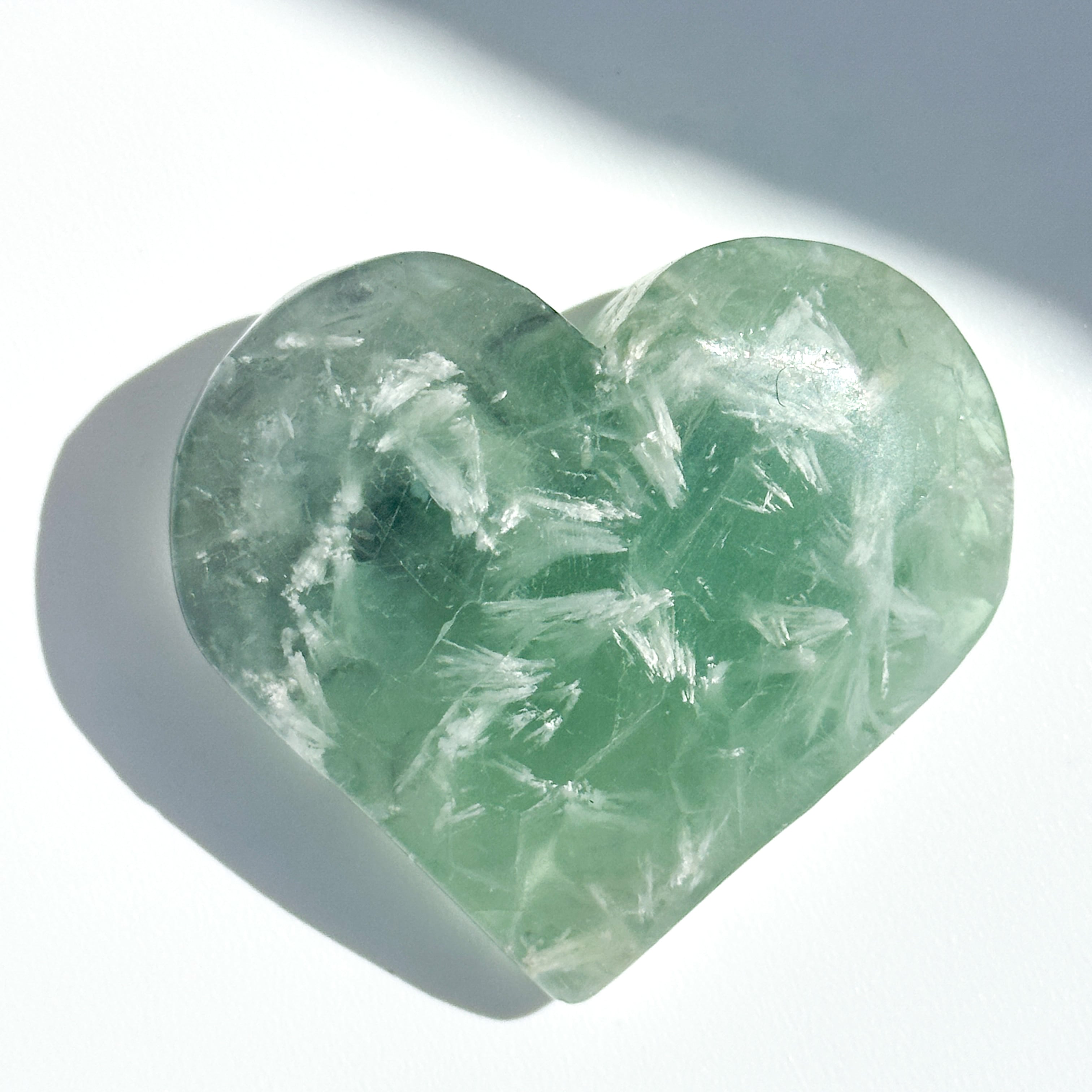 エンジェルフェザーフローライトハート 34◇ Angel Feather Fluorite ◇天然石・鉱物・パワーストーン・インテリア