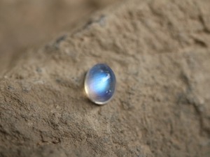 23 ブルームーンストーン　ルース
