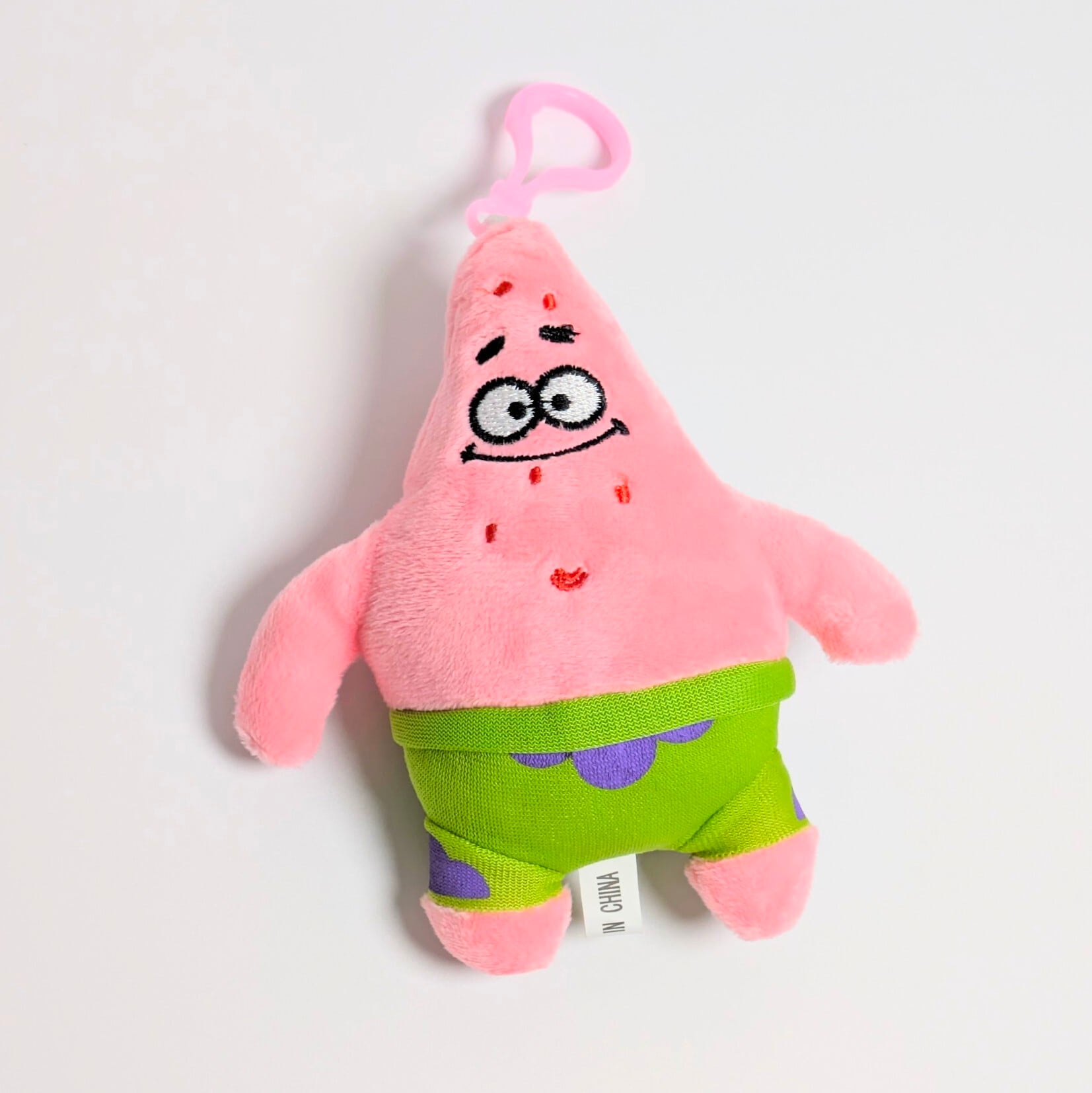 【 SpongeBob SquarePants ( スポンジボブスクエアパンツ ) 】 スポンジボブ / パトリック ぬいぐるみキーホルダー / プラッシュキーホルダー 〚アメリカン雑貨 アメトイ〛