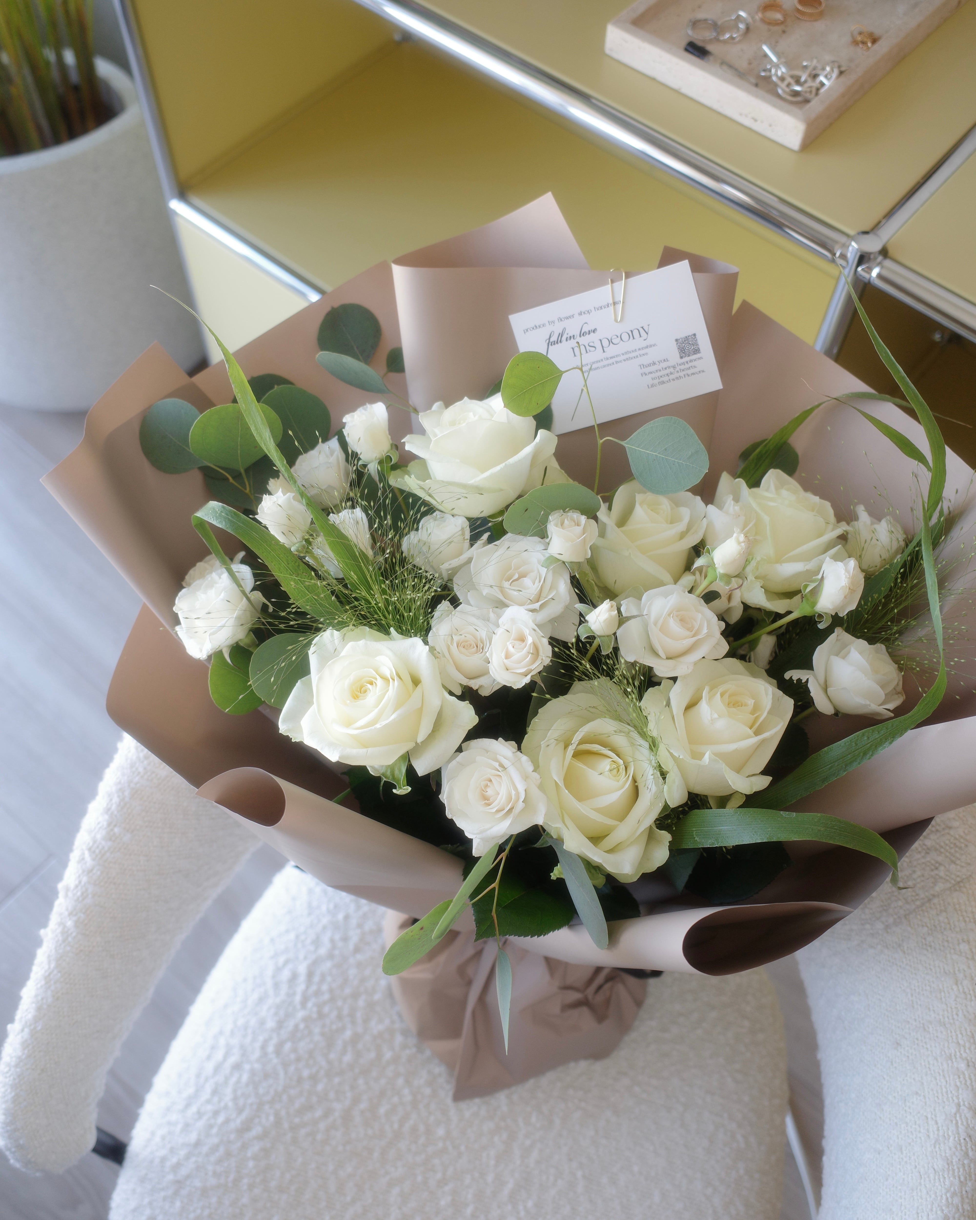 生花Black pearl wave♥rose bouquet | Ms Peony
