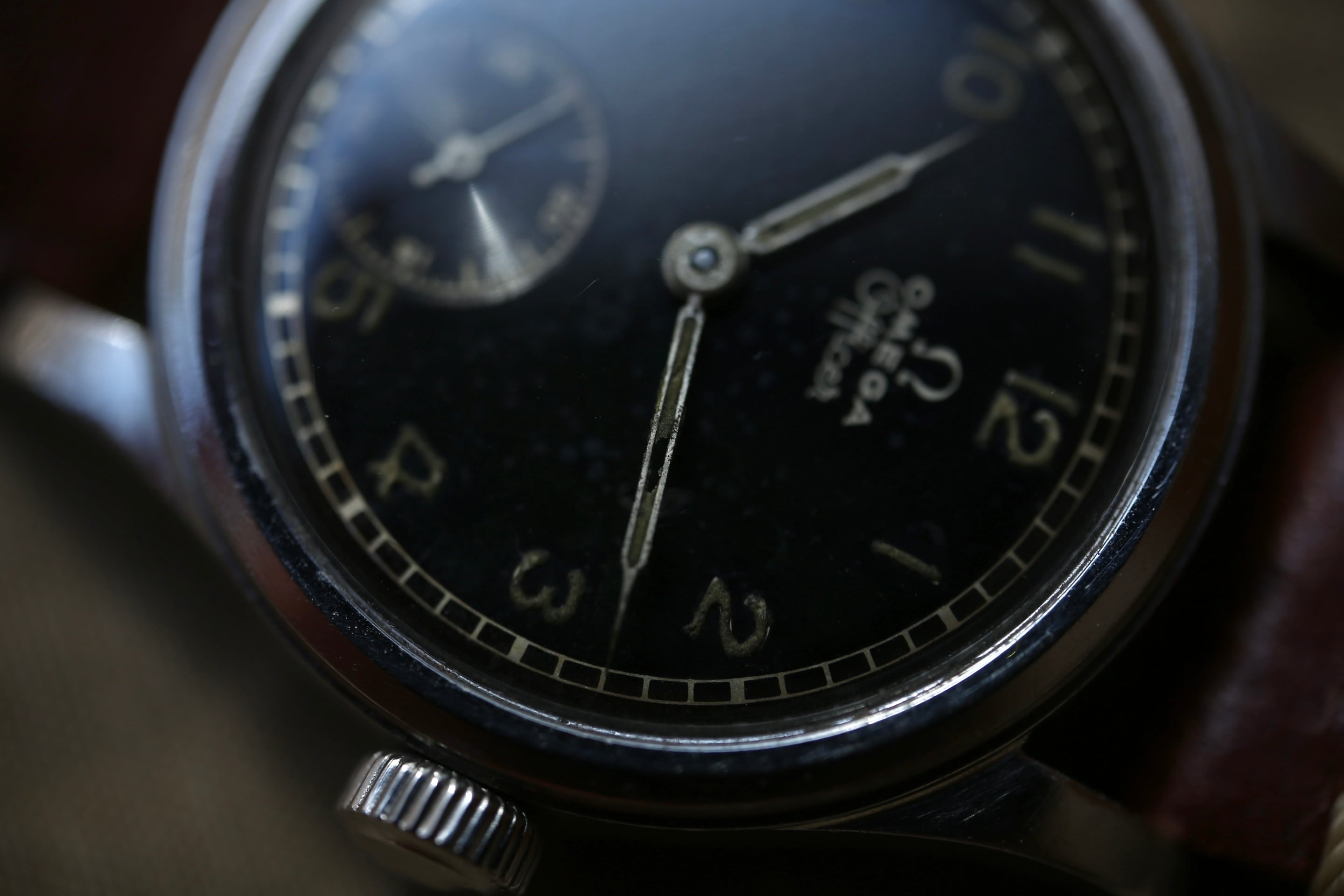 オメガ　ビンテージ　手巻き　可動品　激レア □激レア!1940年代製□オメガ ΩOMEGA手巻きメンズ腕時計⁄WWⅡ OMEGA