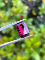 ウンバライト 12.8x8.7mm, 6.13ct