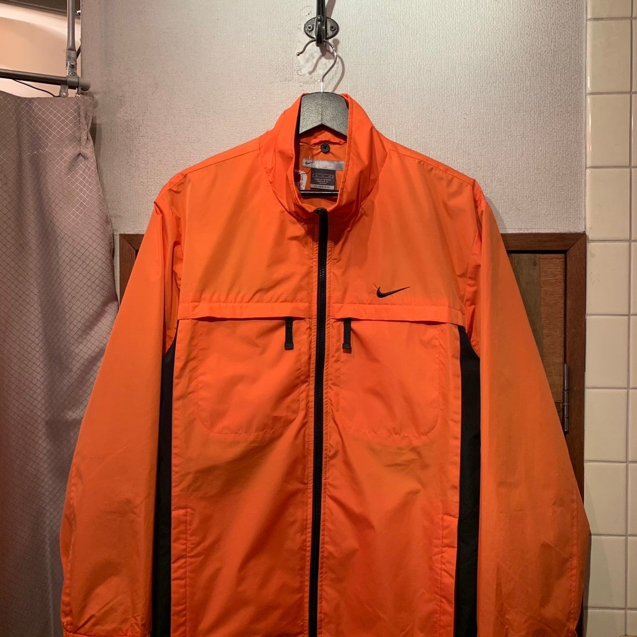 NIKE” 「CLIMA-FIT」00's~ orange×black polyester pocket design zip