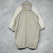 switching design knit polo