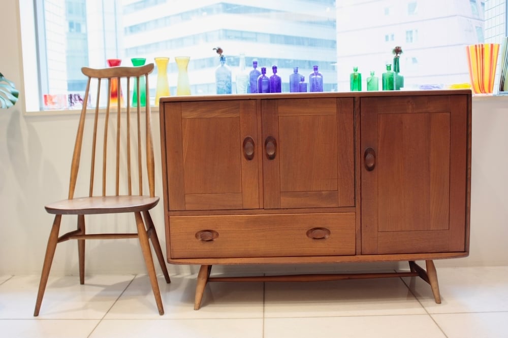 ERCOL（アーコール）社 NO.366 サイドボード 脚付 | 北欧.Style＋1