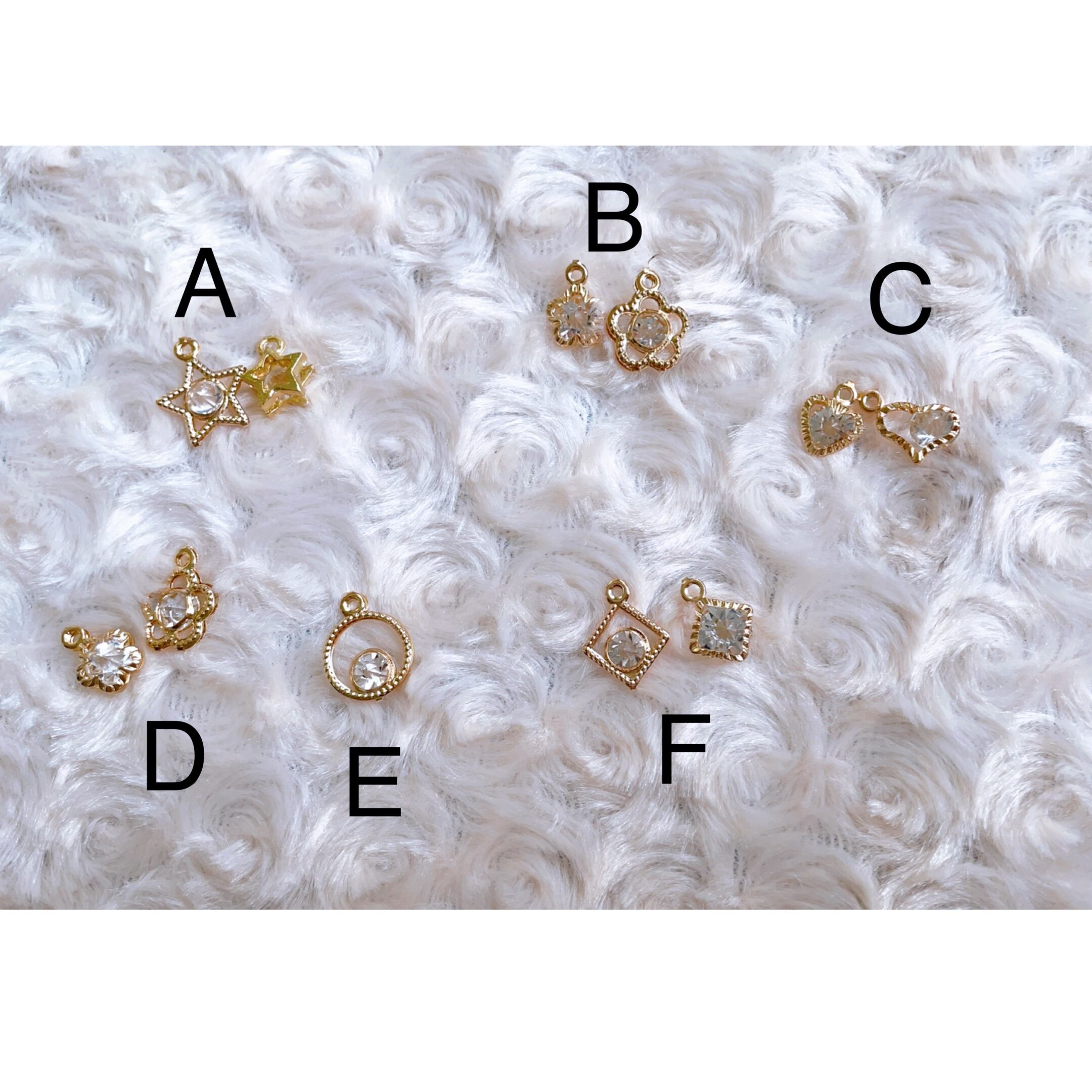 ラブブ イニシャル チャーム セット F ラブブ イニシャル チャーム セット