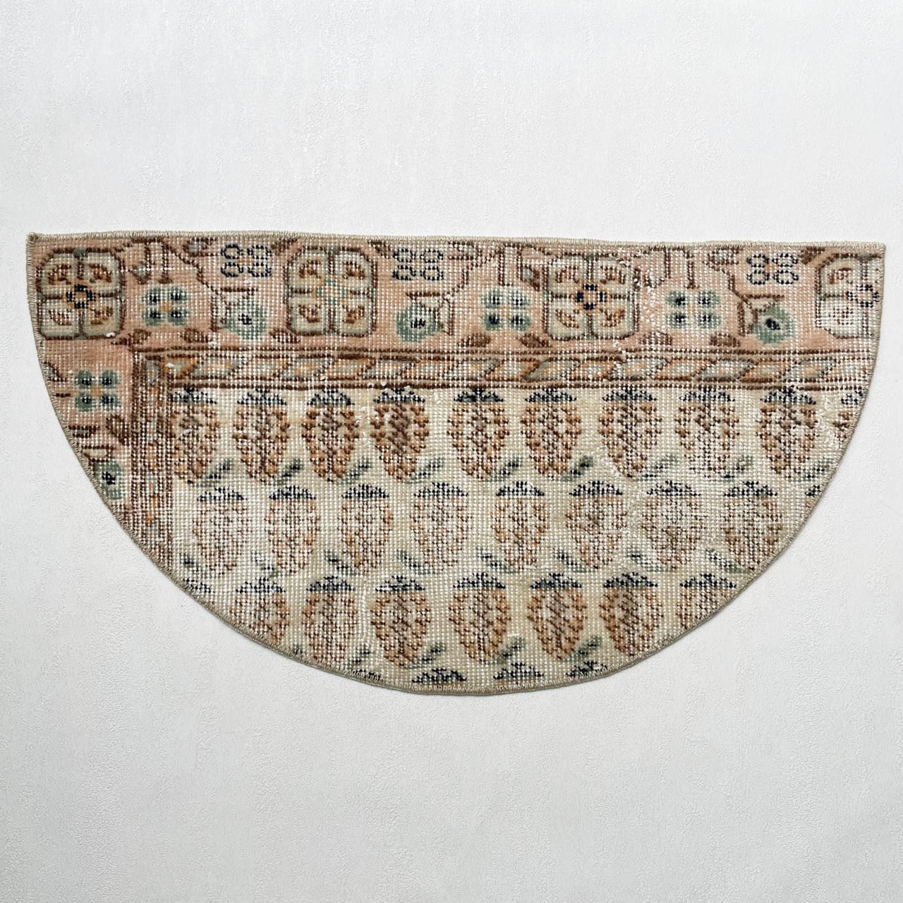ヴィンテージラグ｜ハーフサークル vintage rug halfround * ペイズリーベージュ paisley beige