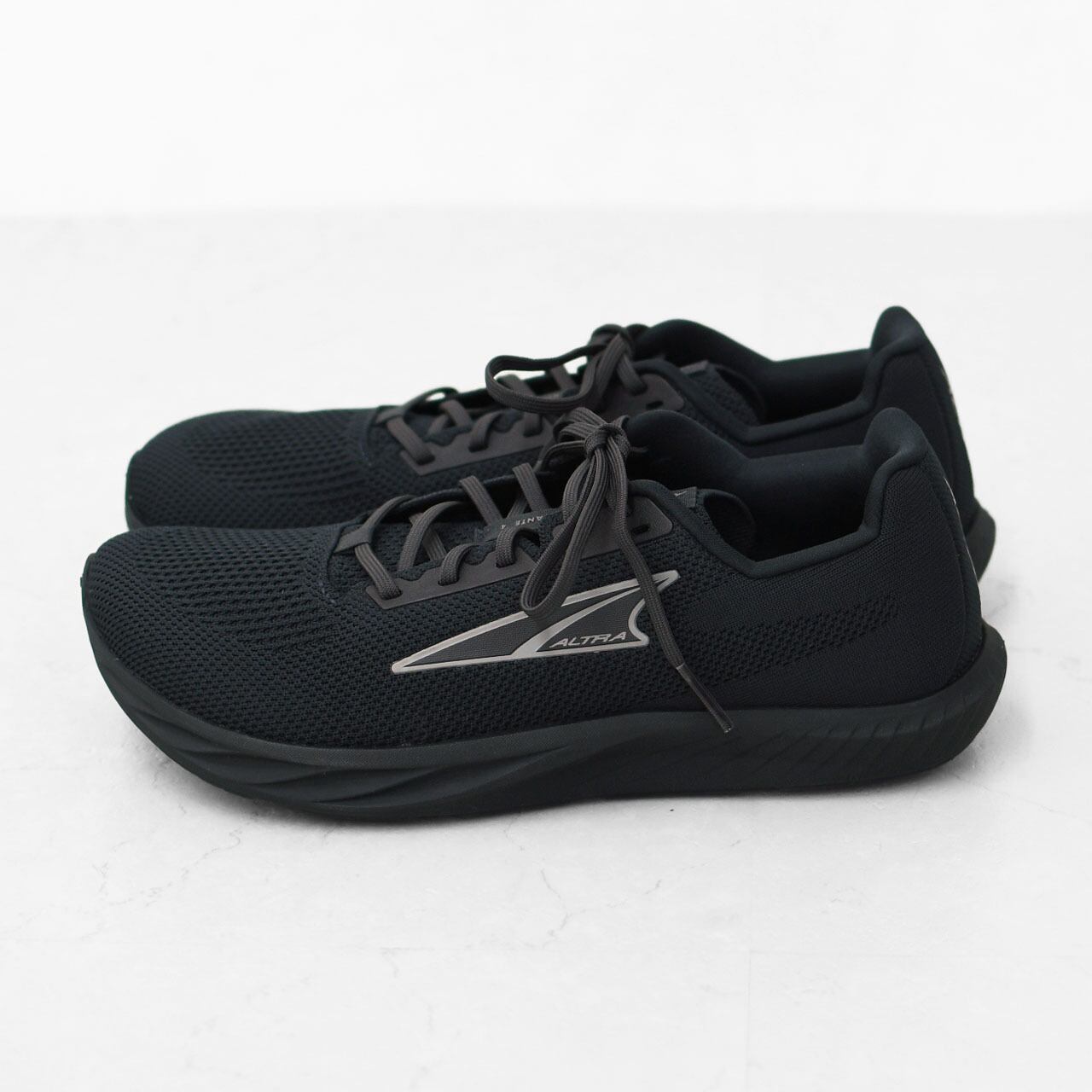 ALTRA [アルトラ] ESCALANTE 4 M [AL0A85NE] エスカランテ 4・クロス