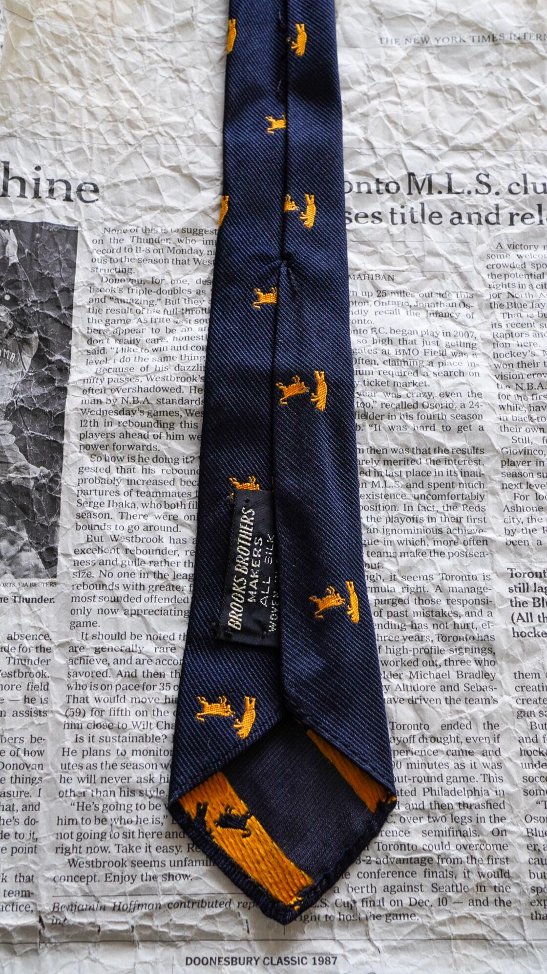1950s】BROOKS BROTHERS ブルックスブラザーズ 雄牛 & 熊柄 ナロータイ 