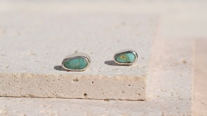 ＊一点もの＊Royston turquoise pierce《silver925》
