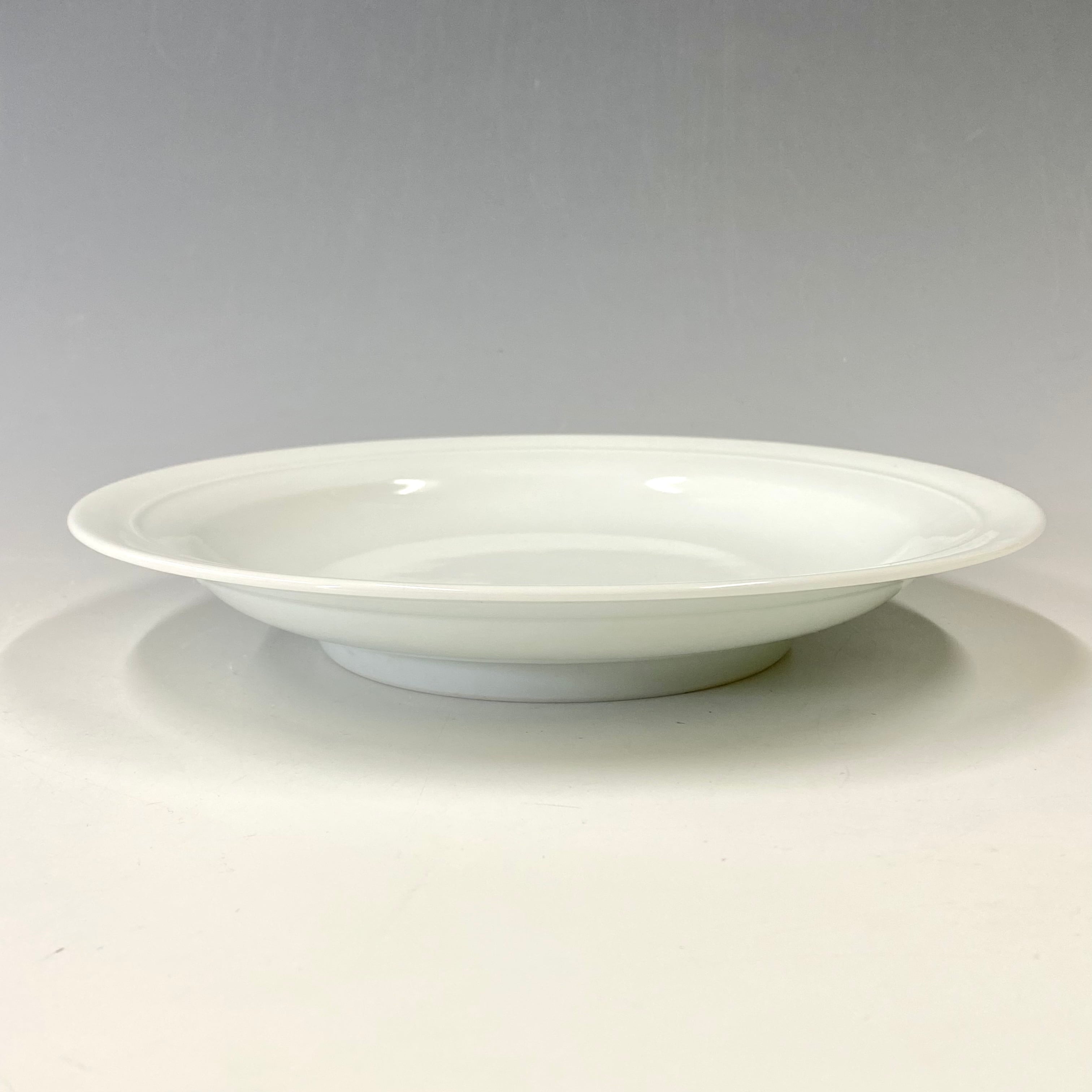 中尾恭純】白磁線彫皿 | 中仙窯