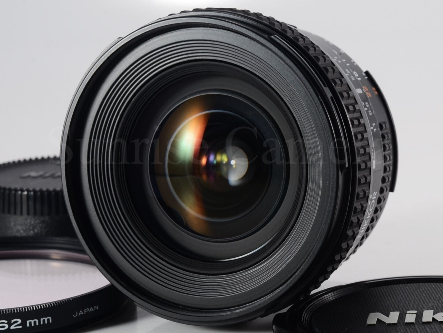 Nikon AF Nikkor 20mm F2.8 D 単焦点レンズ (60524) | サンライズ