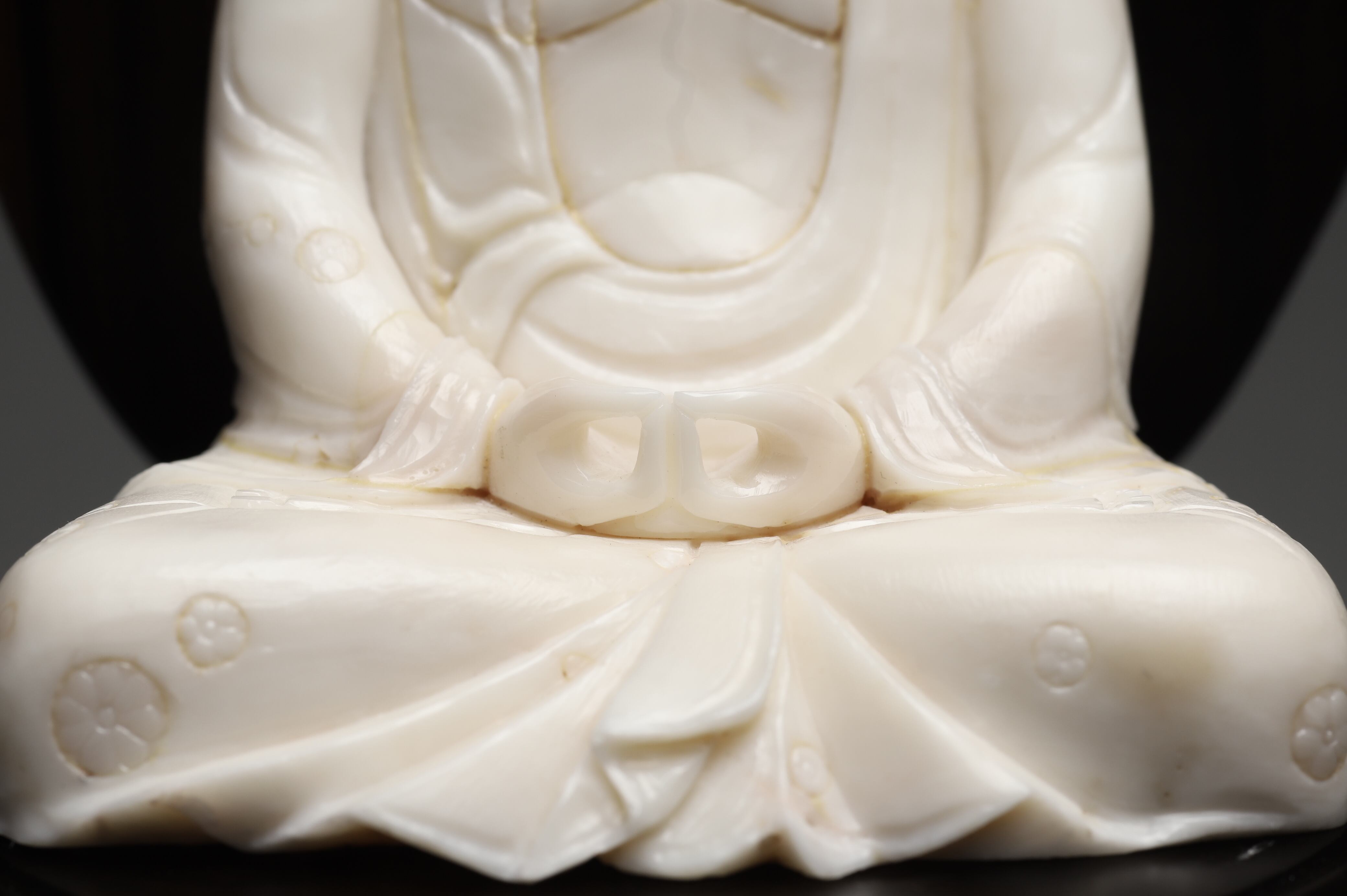 熊澤希山 珊瑚 阿修羅 サンゴ 彫刻 仏像 美術品 アート 宝石 インテリア 工芸作品・作家紹介 | 日本珊瑚商工協同組合