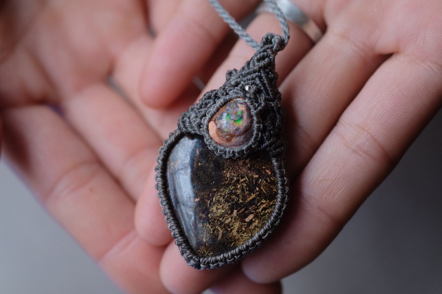 【✨カンテラオパール×ブロンザイトペンダント✨】