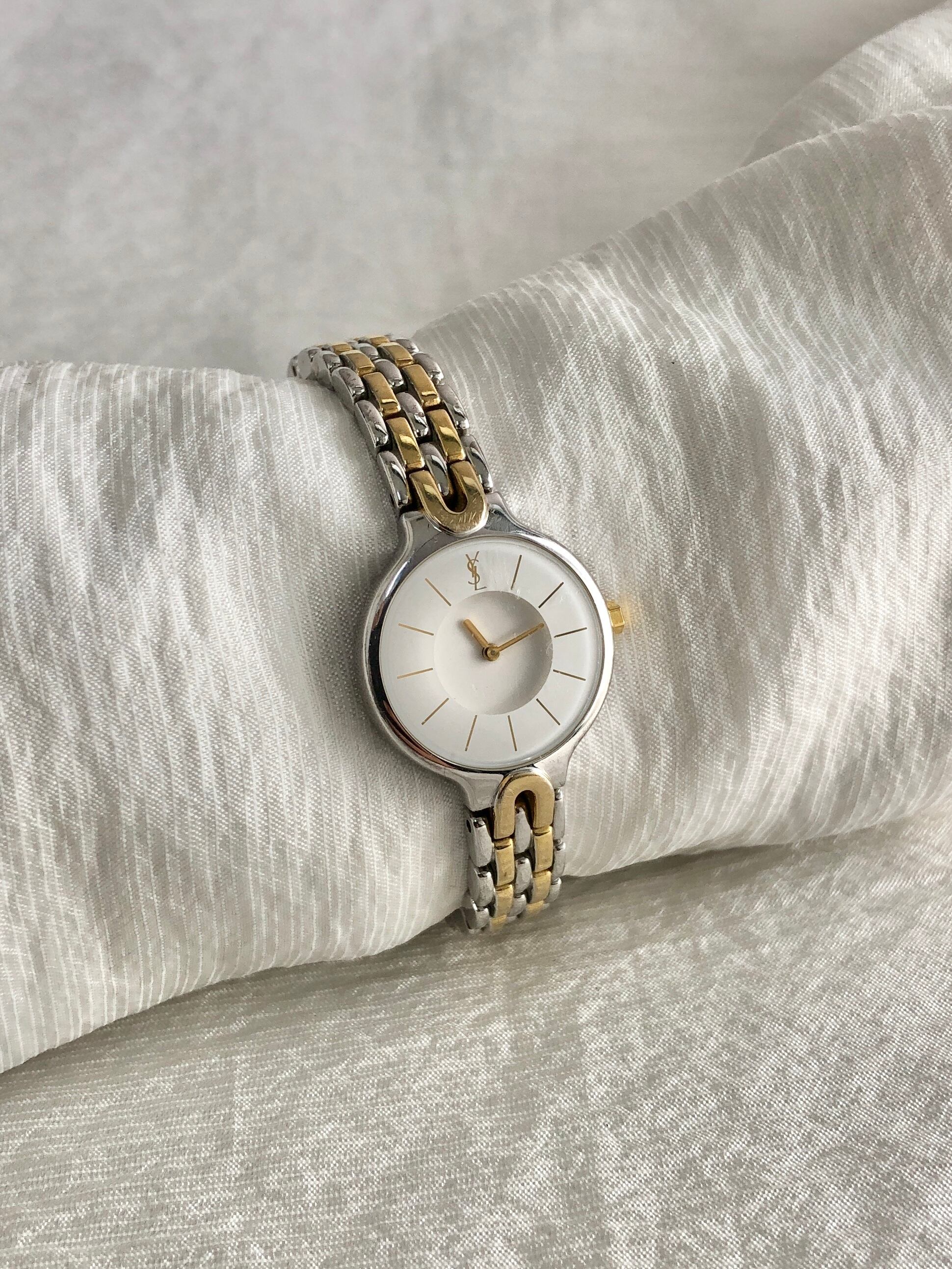 Yves Saint Laurent イヴ・サンローラン 腕時計 ゴールド シルバー ラウンド ステンレススチール 5421-H08070 クウォーツ vintage ヴィンテージ オールド nmsz84