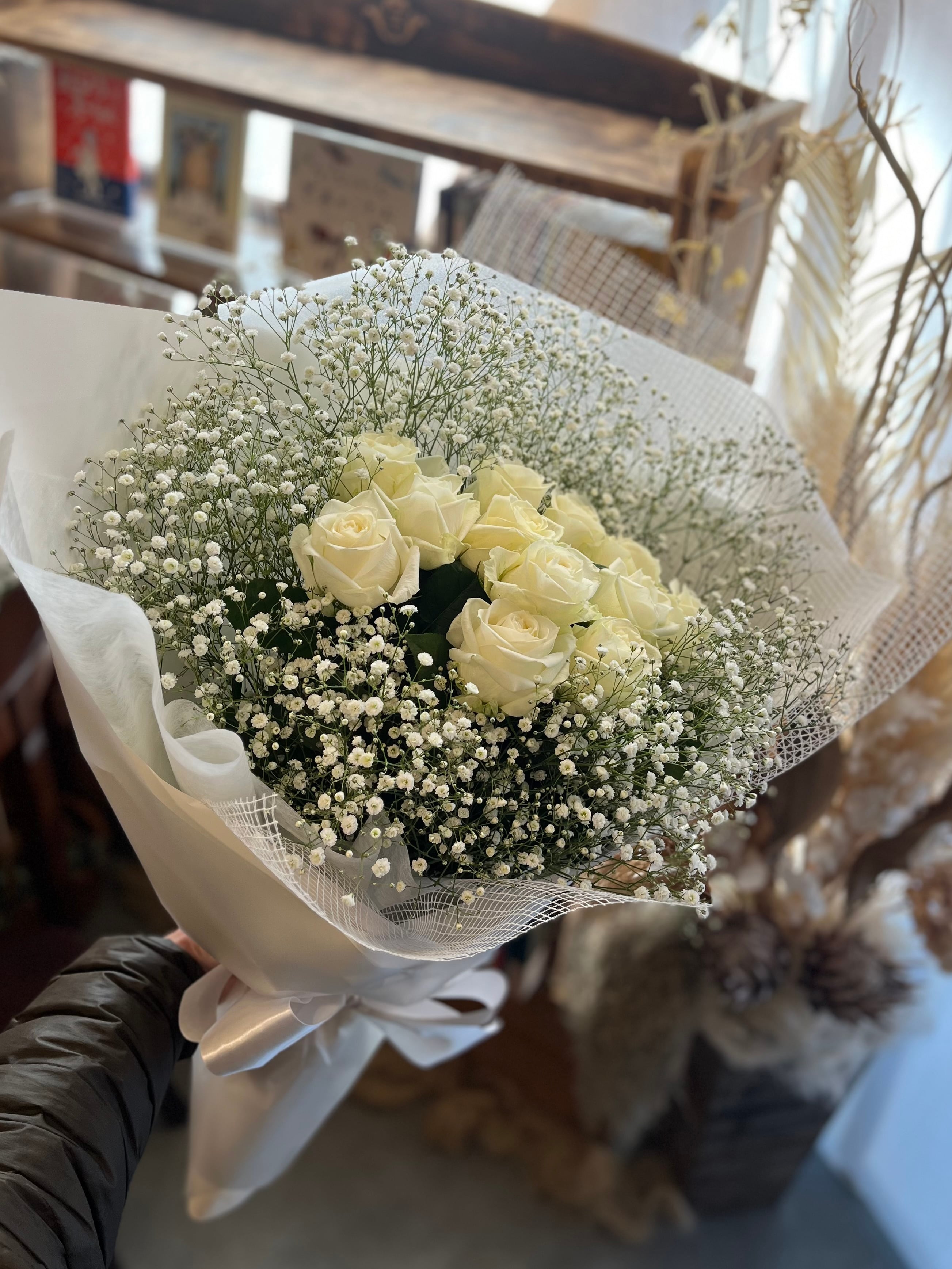 店舗受取り】白バラとかすみ草の花束 | いわき市の花屋 | フラワー