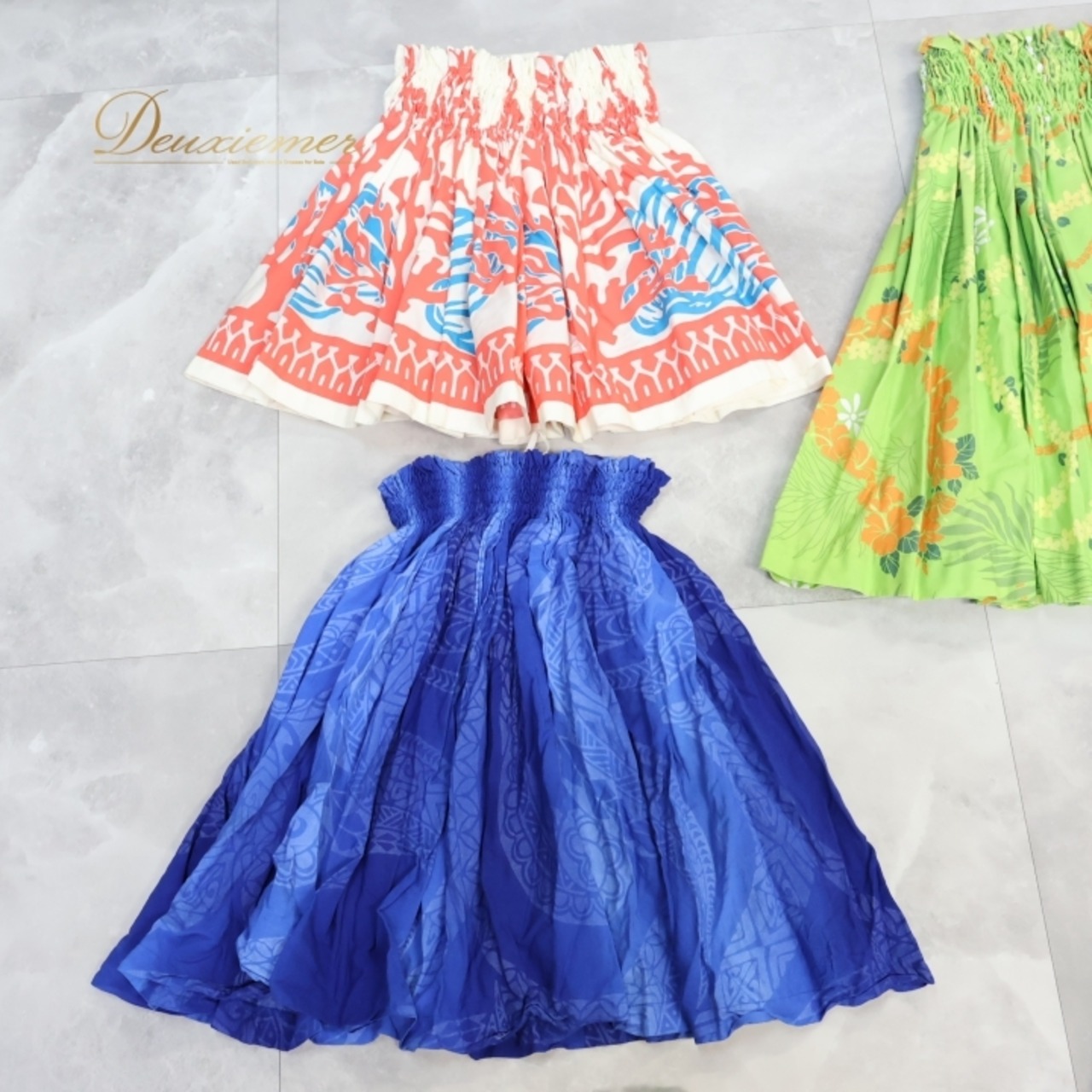 フラダンス 衣装 子供用 まとめ売り 全6点 セット ジュニア キッズ ケイキ 黄緑 青 緑 白 黒 パウスカート ワンピース ドレス モンステラ柄 ハイビスカス柄 花柄 スカート 装飾 レッスン 練習 ピンク系 ブルー系 グリーン系 ブラック系 ホワイト系