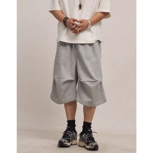 Loose knee-length sweat shorts 0985