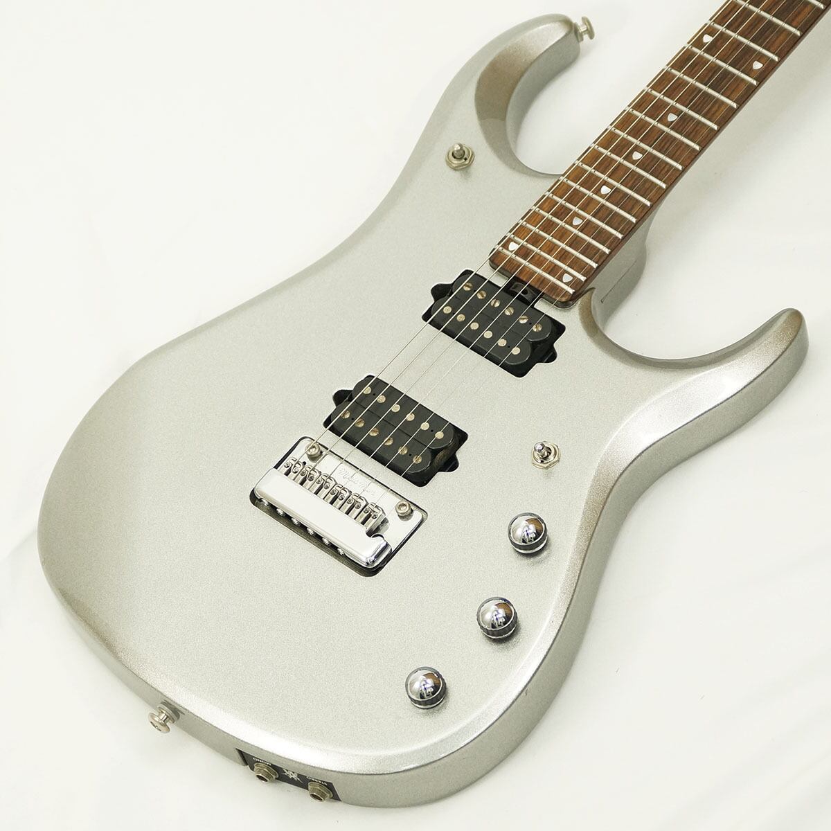 MUSICMAN JP13 