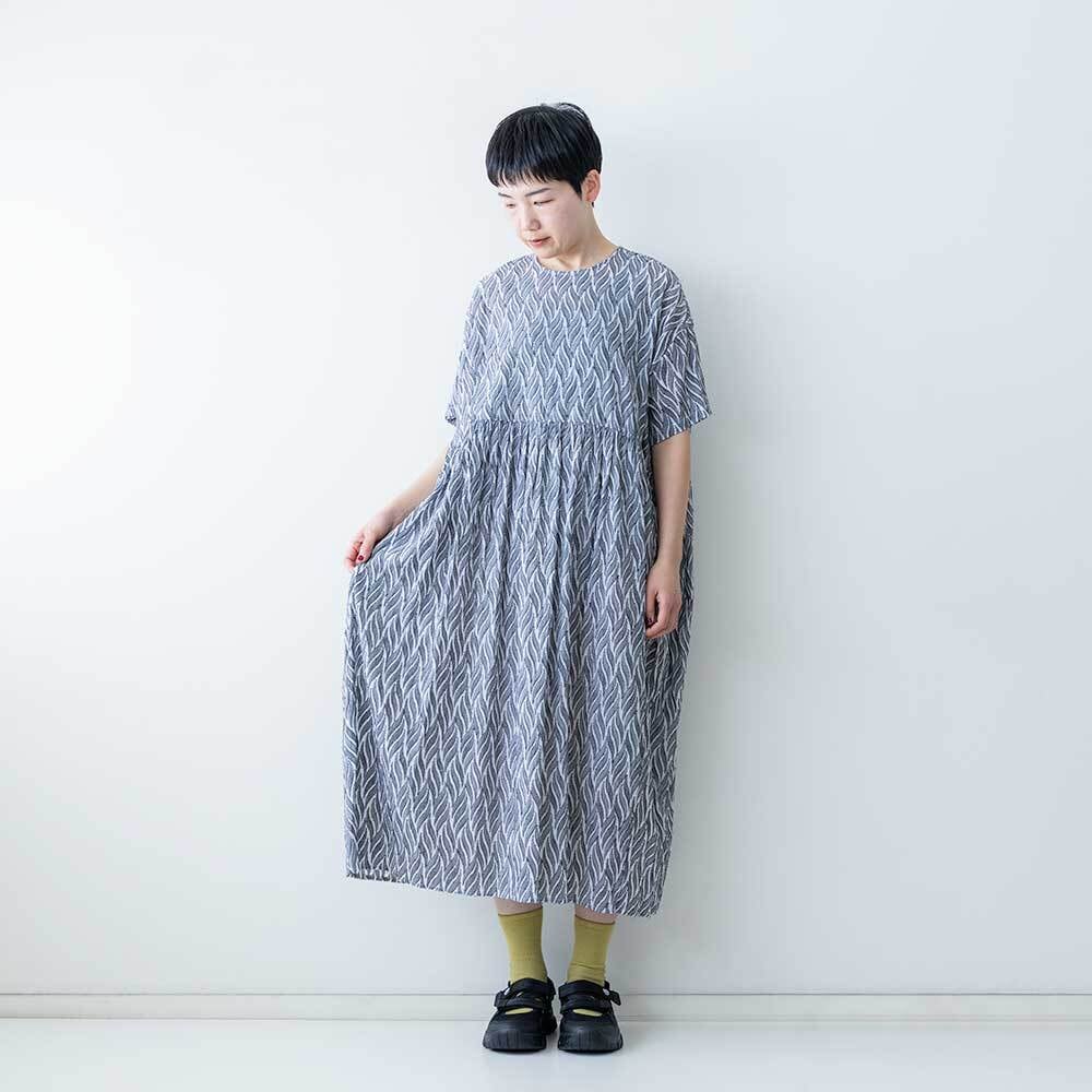 値下げ!!ミズイロインド　ジャガードカットワークワンピース　今季商品 mizuiro ind（ミズイロインド） カット ジャガード クルーネック