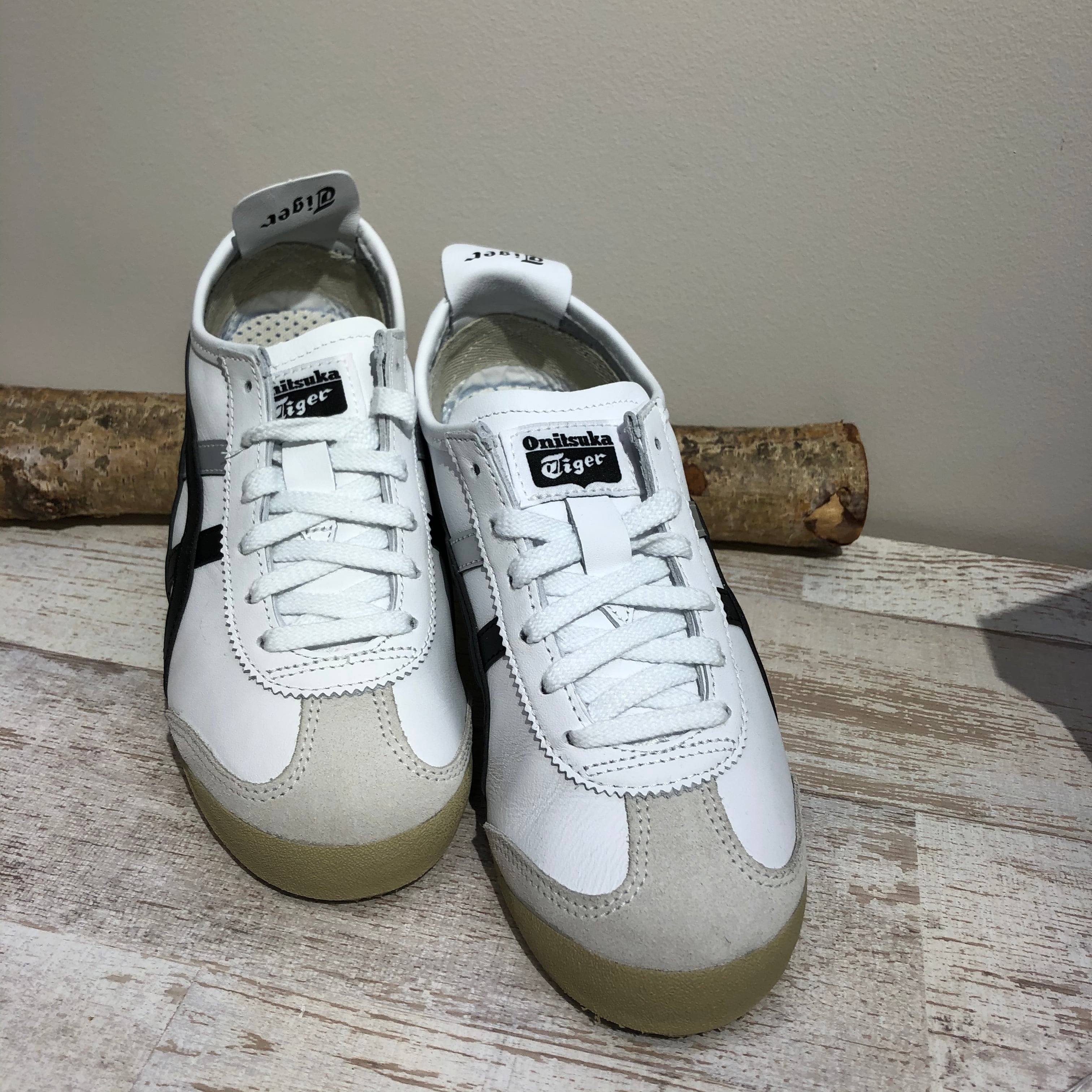 オニツカタイガー メキシコ 66 Onitsuka Tiger MEXICO 66 ホワイト ...