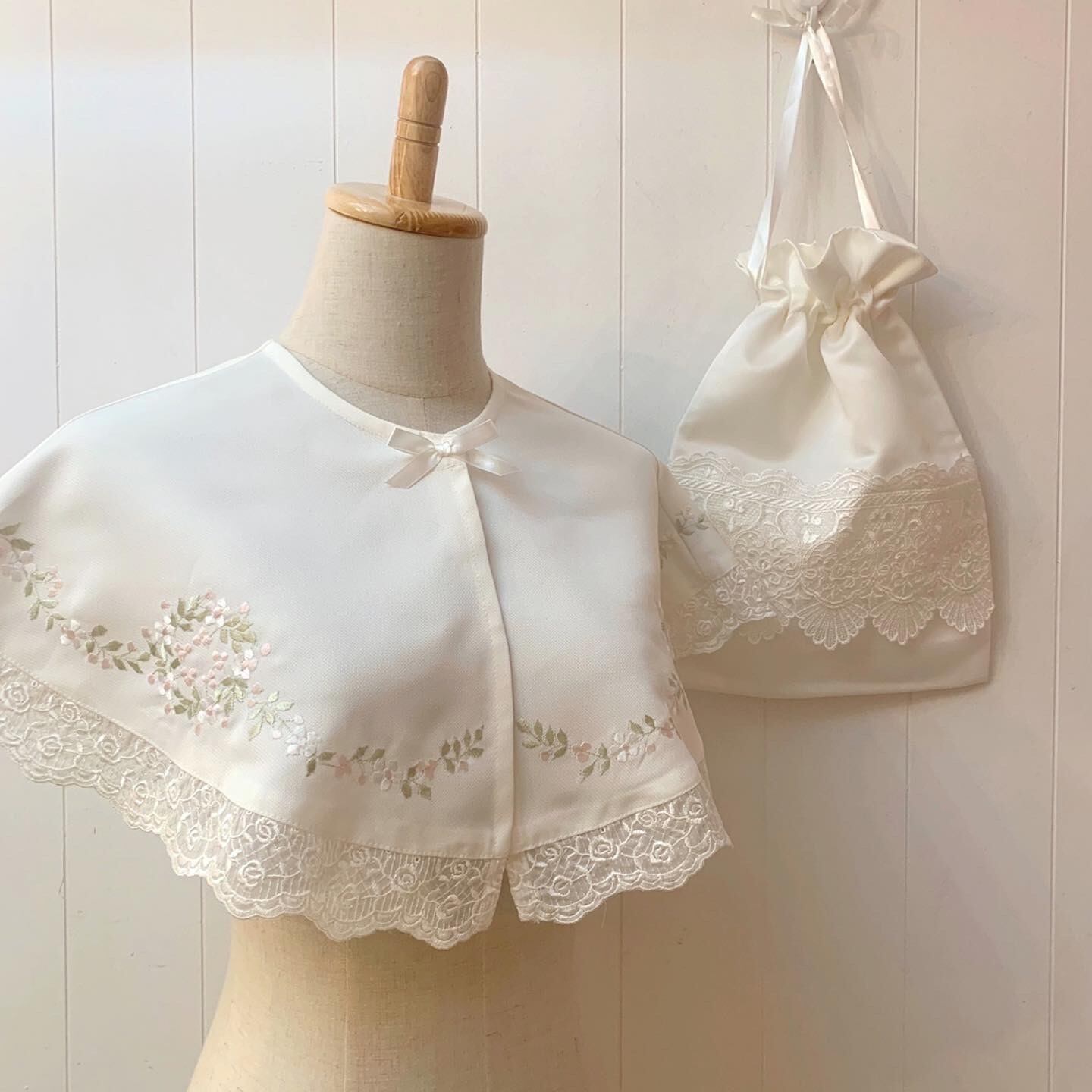 white flower lace big collar