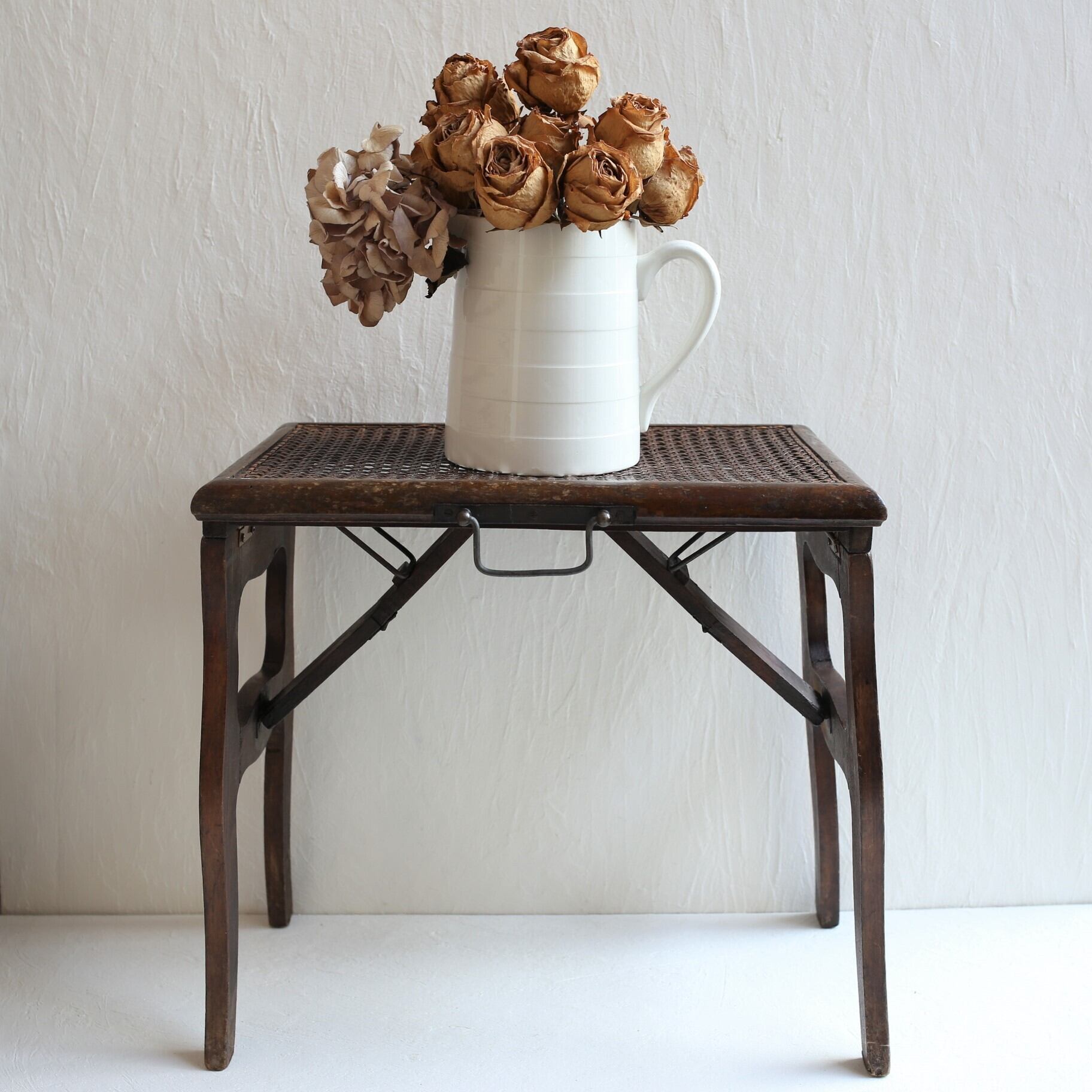 フランス アンティーク フォールディングスツール 折り畳み椅子 飾り台(大)N-01260g