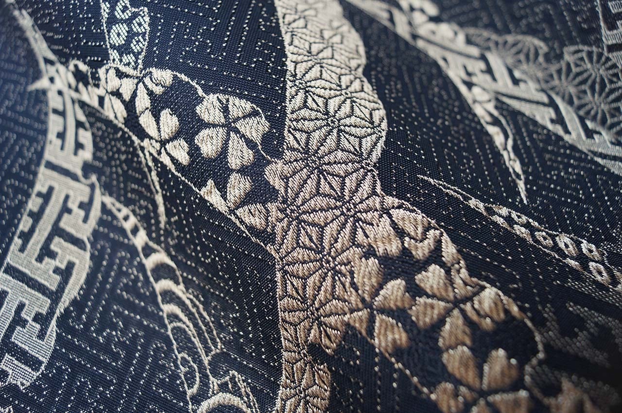 ふくろ帯】黒色地 露芝文 ふくろ帯 | 大山キモノ・ちぇらうなぼるた