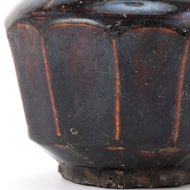 李朝飴釉面取壺 Amber Glazed Faceted Jar, Li Dynasty 18th 李朝飴釉面取壺 Amber Glazed Faceted Jar, Li Dynasty 18th