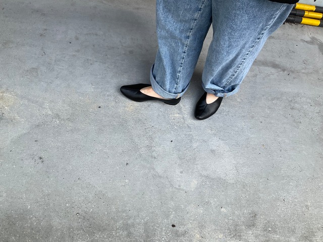 〖人気ブラック〗本革スリッポンパンプス｜痛くない・軽量・通勤OK（22.5〜26cm）