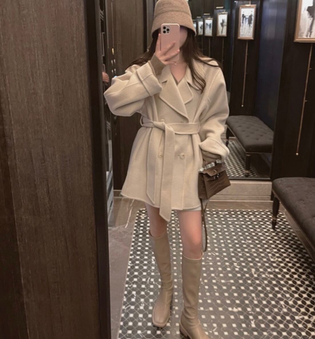 女っぽ ガウンコート ウエストマーク ミドル丈コート ゆったり アウター 袖ベルト こなれ かわいい 通学 通勤 着回し抜群 Lamitte Deco トレンド 韓国ファッション ショップ Base店