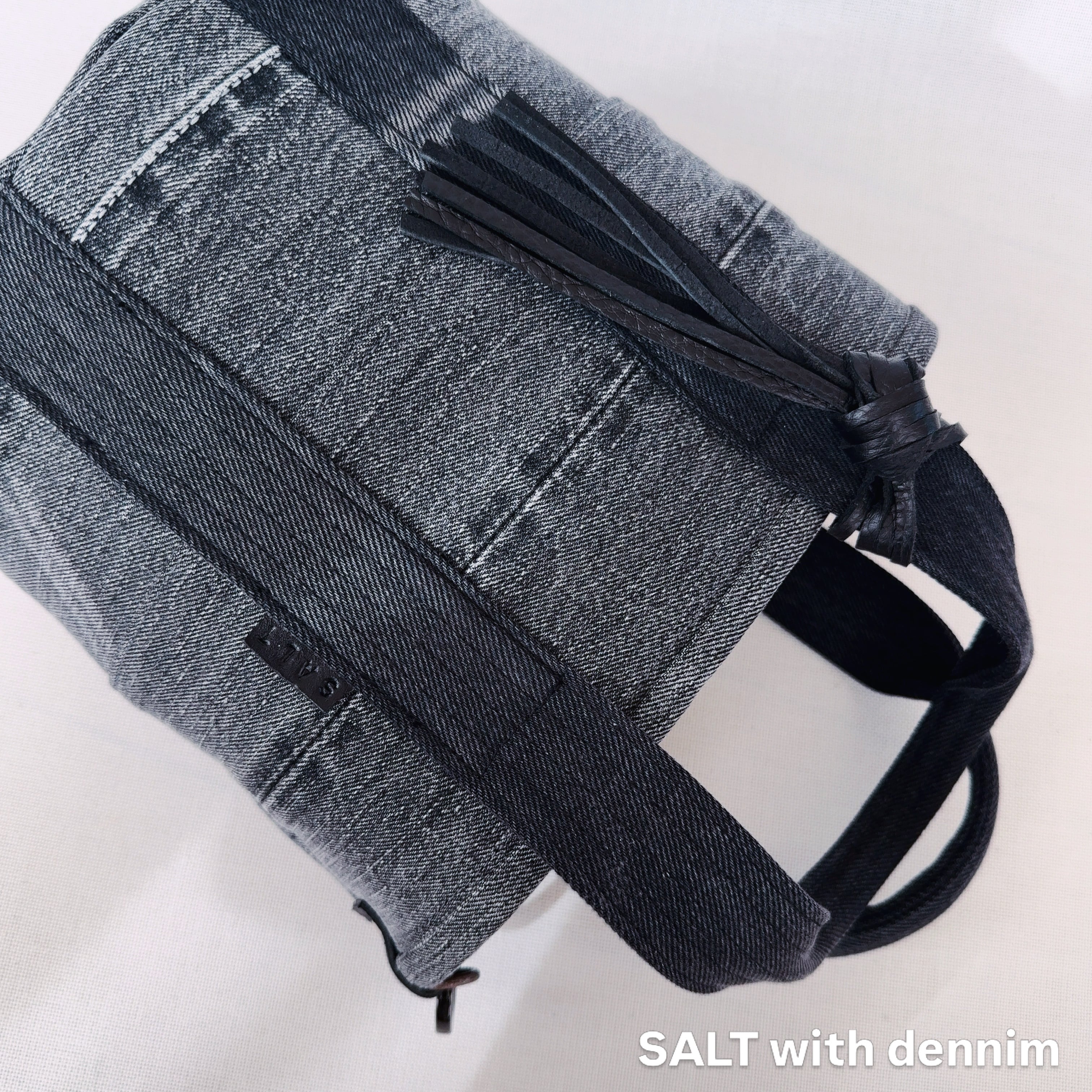 Black miniバケツトート No.6748