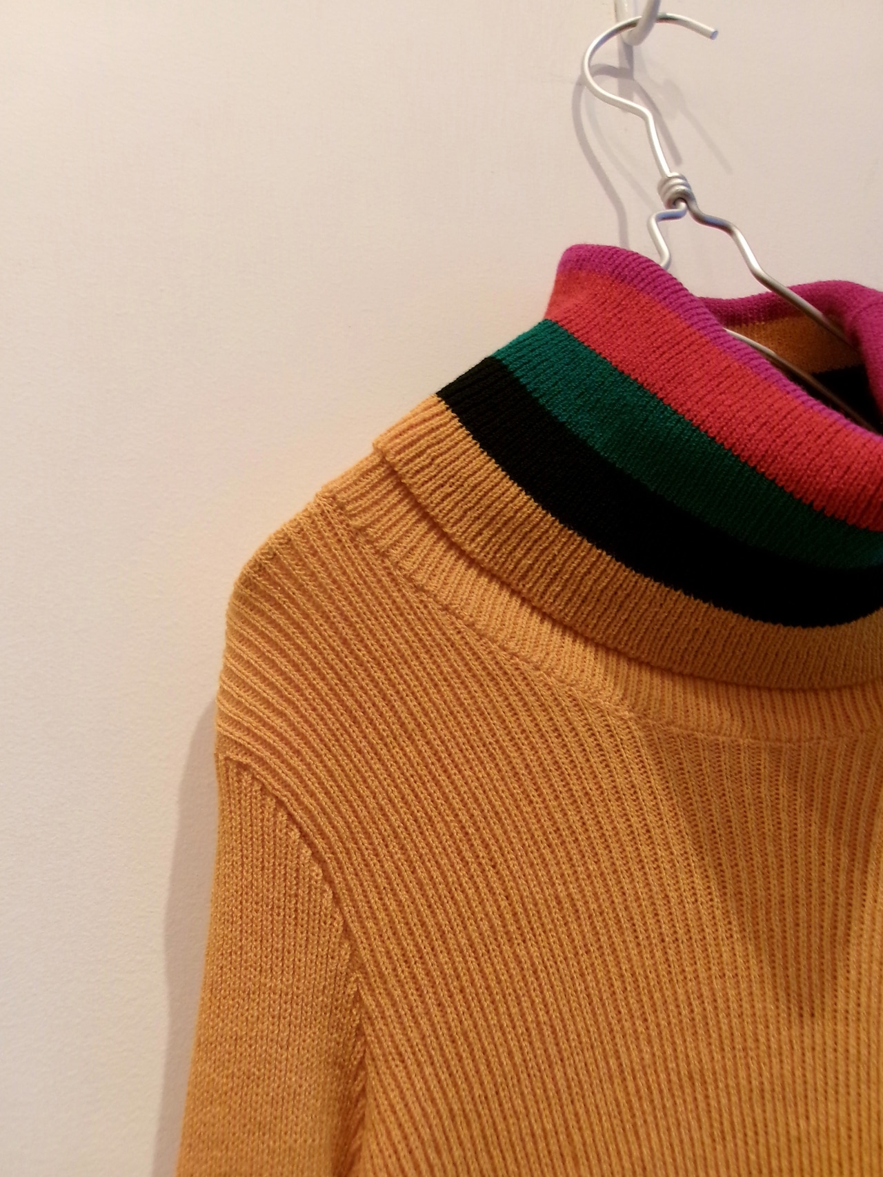 70’s Vintage Knit turtleneck dress