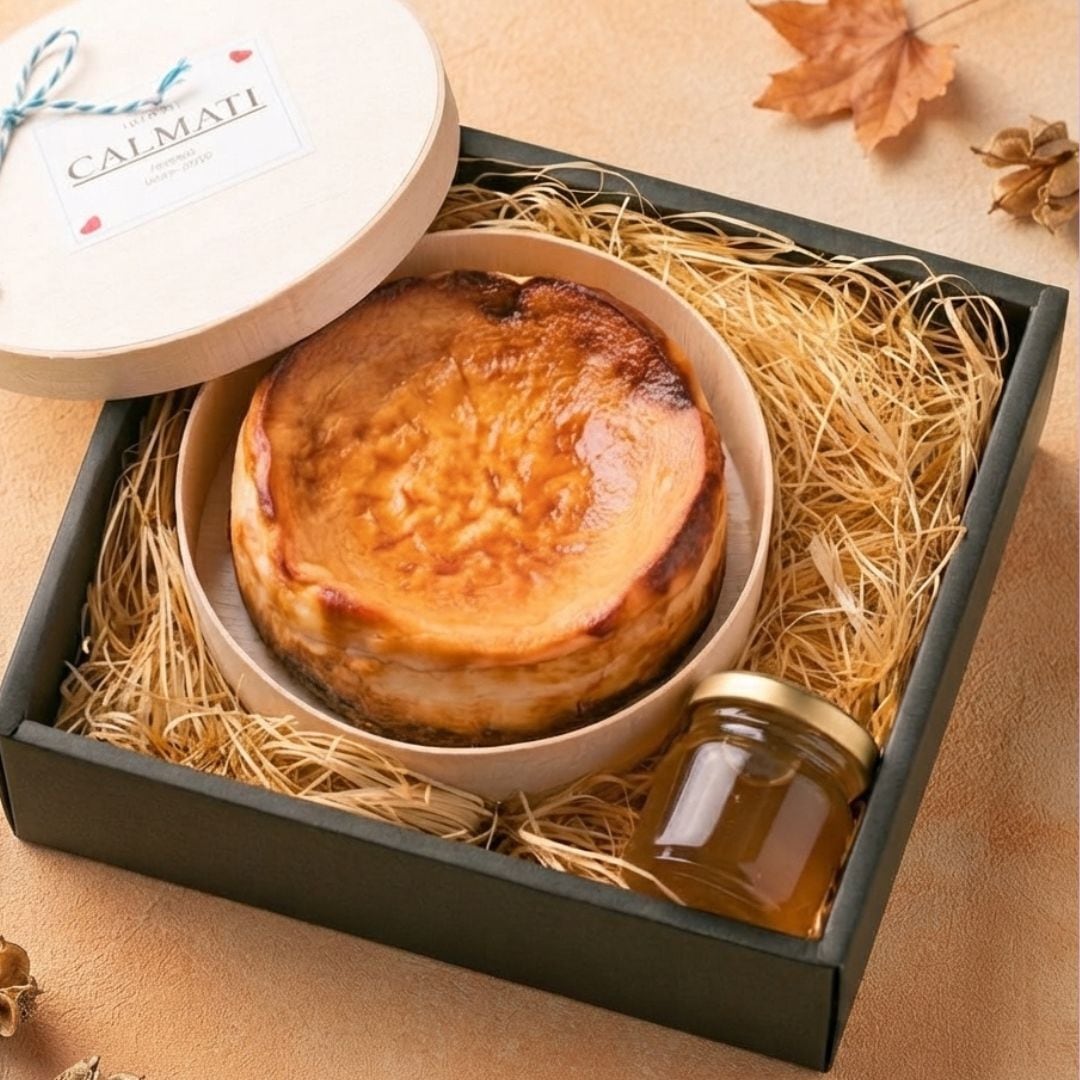 ギフトBOX入り】ハチミツをかけて完成する濃蜜チーズケーキ | CALMATI