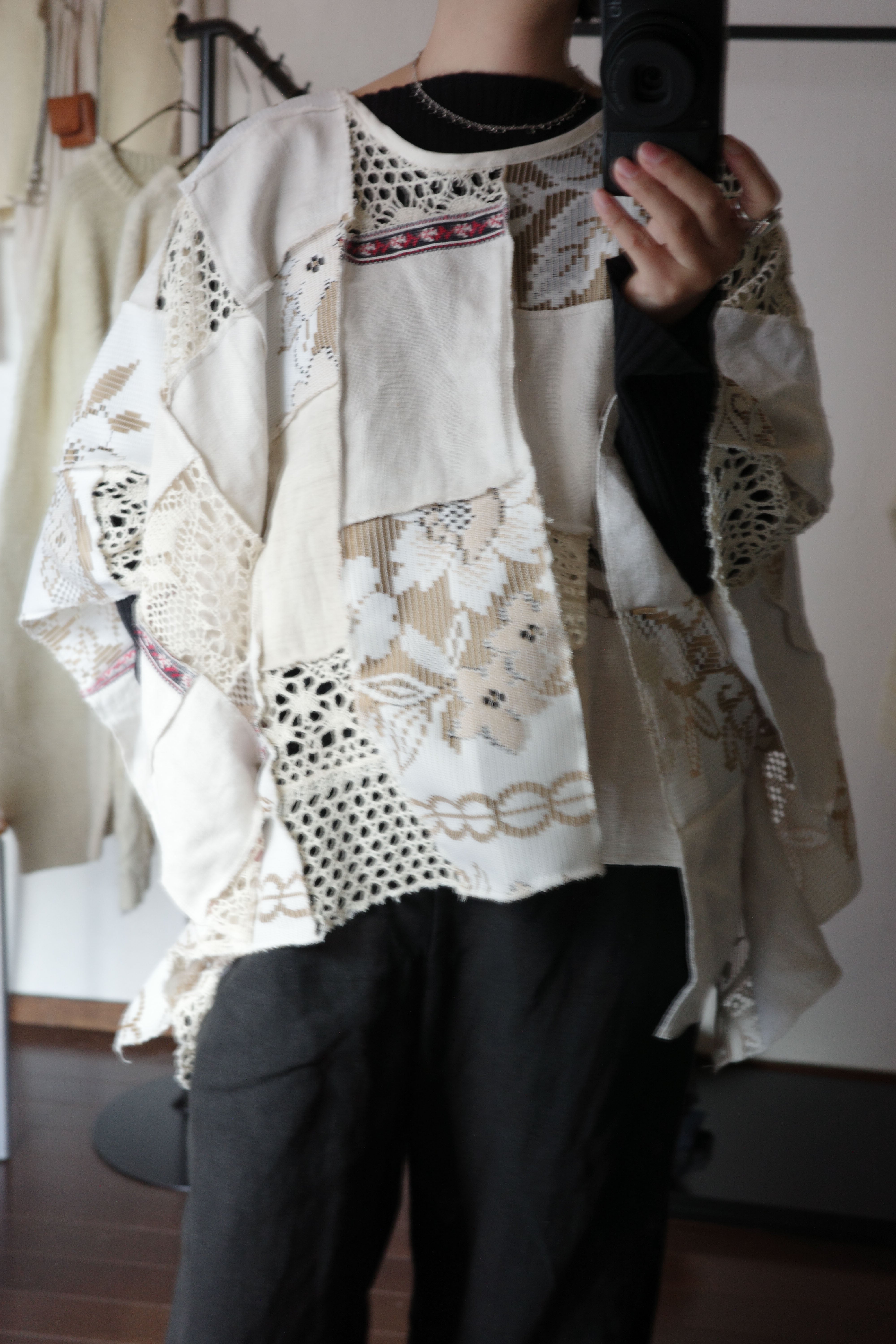 Moderate original vintage embroidery top