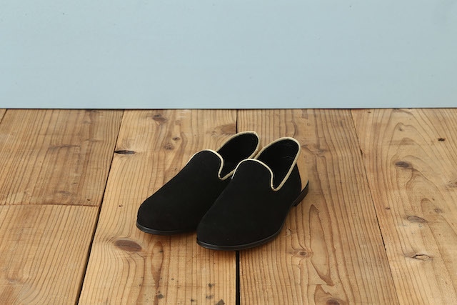 SLIP-ON SHOES (SUEDE)