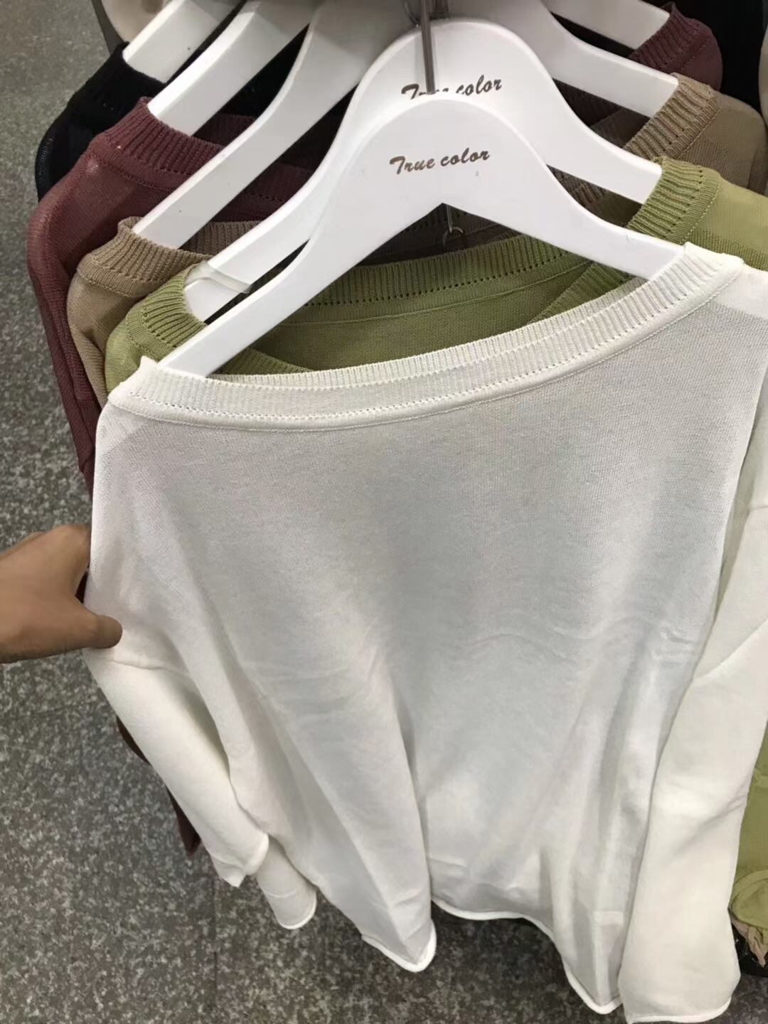 ドロップショルダー 透かしニット  AJ−4Z4039-A08