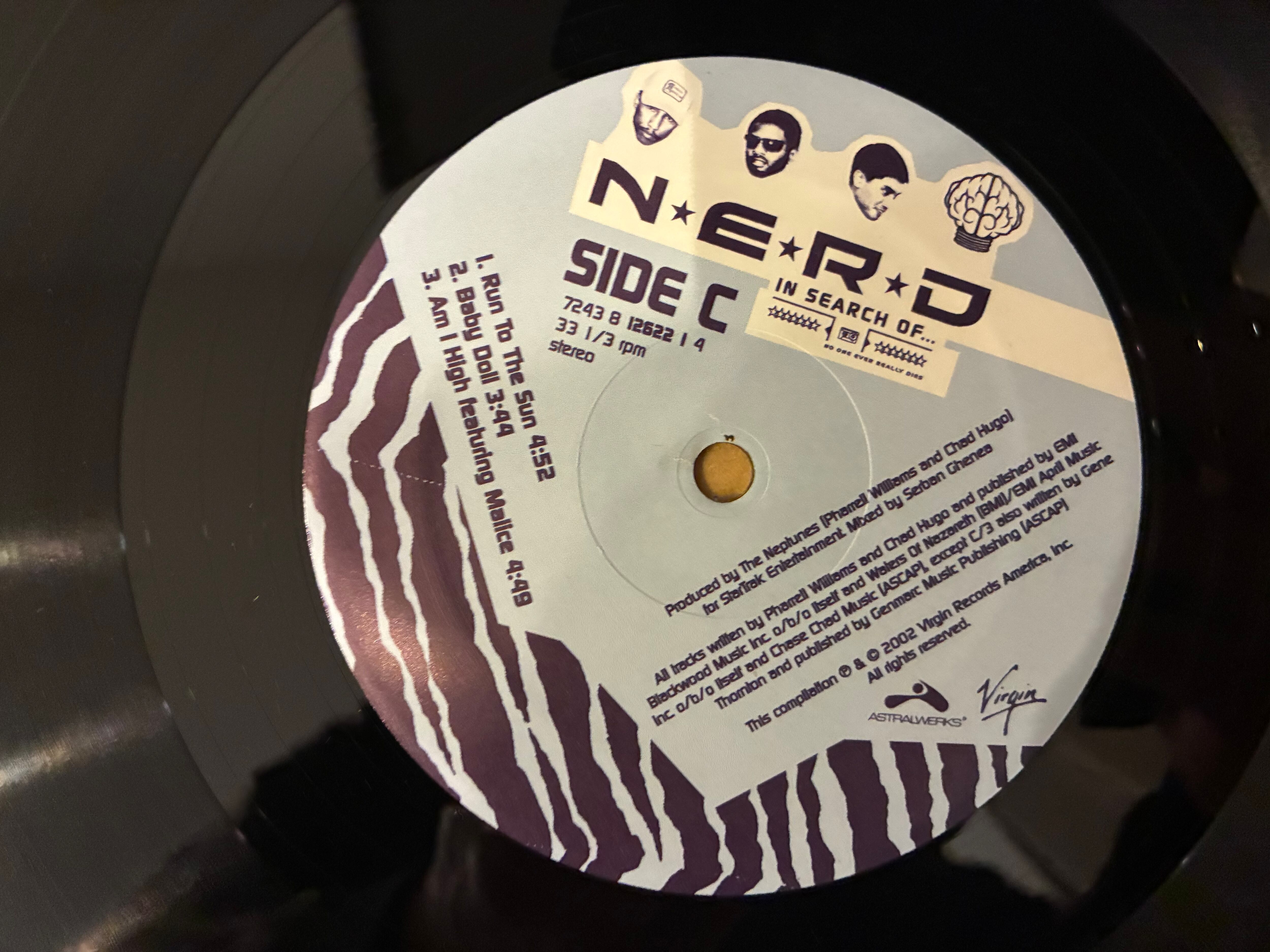 N.E.R.D / IN SEARCH OF | sixteen records (シックスティーンレコード)