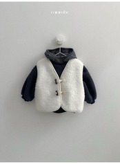 〖取寄〗韓国子供服 / 26winter / minirobe / ボアフードトレーナー / キッズ *S~XL*
