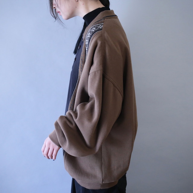 knit switching design XX over silhouette sweat pullover