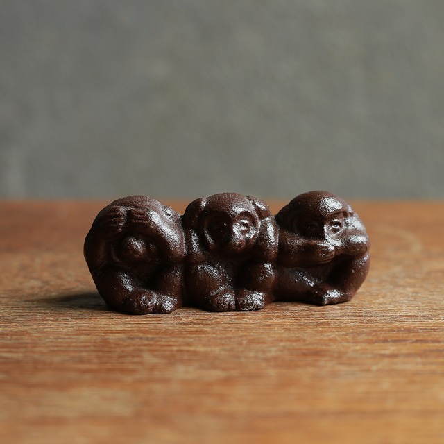 見ざる聞かざる言わざるのペーパーウェイト