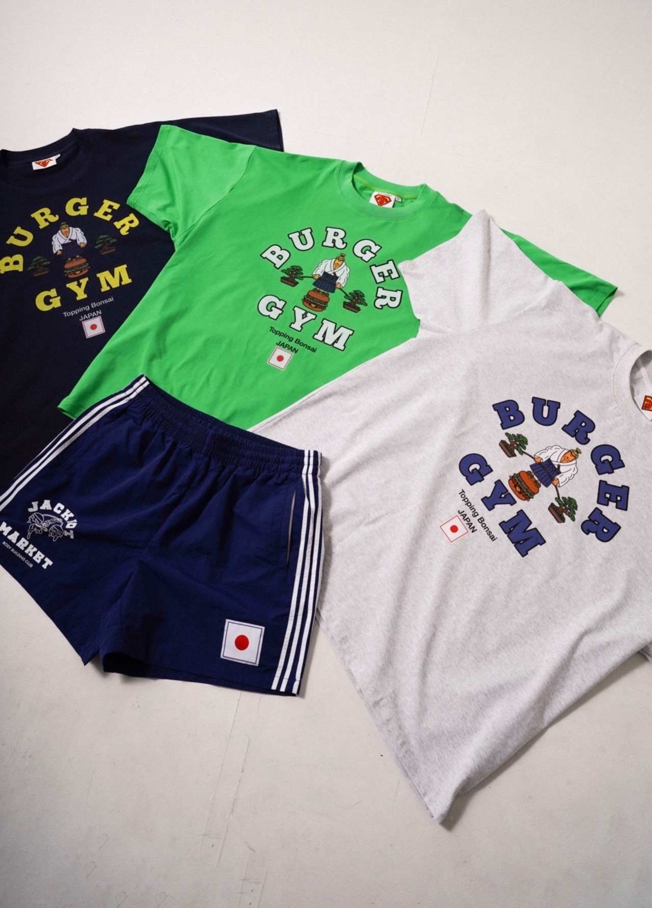 グラフィックTシャツ 42