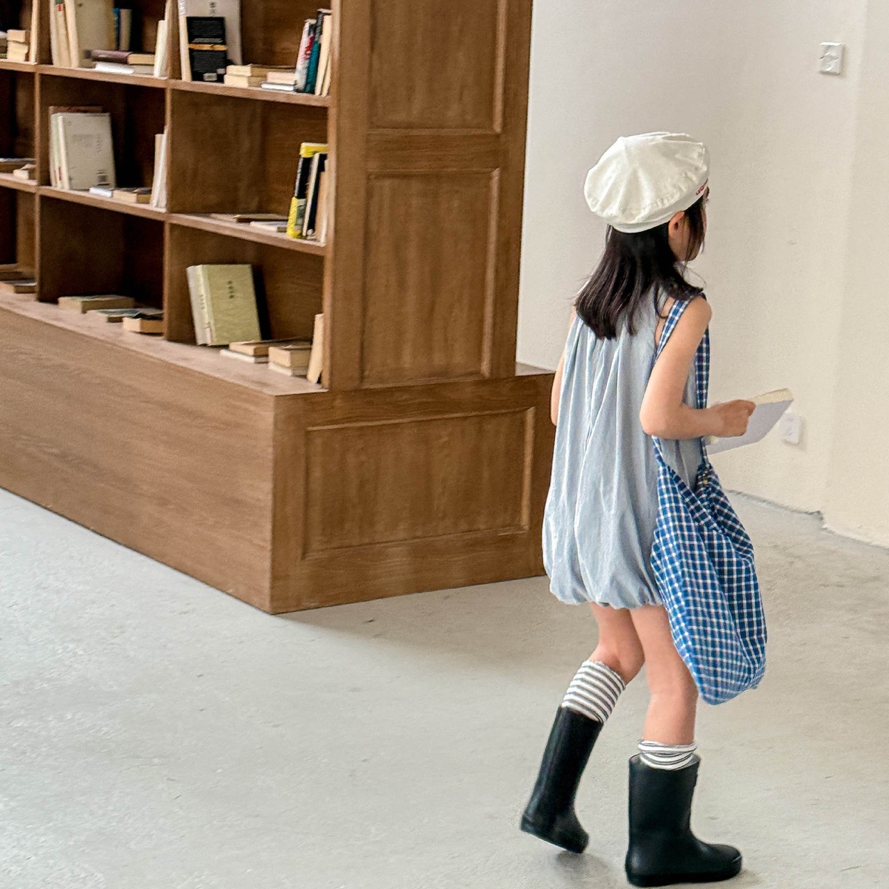 夏ノースリーブオールインワン