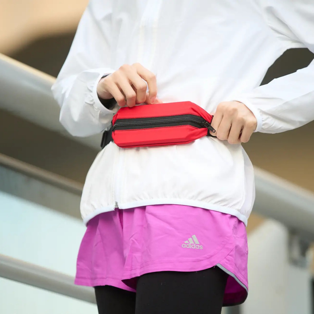 「SNAP GEAR」（スナップギア）GLOOP BELT SPRINT（Sサイズ）ブラック/ターコイズzip | スマートバッグ